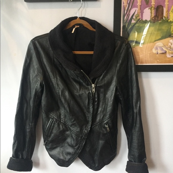 Vegan leather jacket - Picture 3 of 5